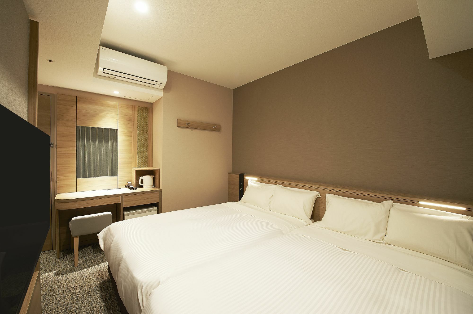 Sotetsu Fresa Inn Tokyo Kanda Exteriör bild
